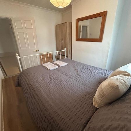 Central Cheltenham House - Sleeps 4/Pet Friendly Exterior foto